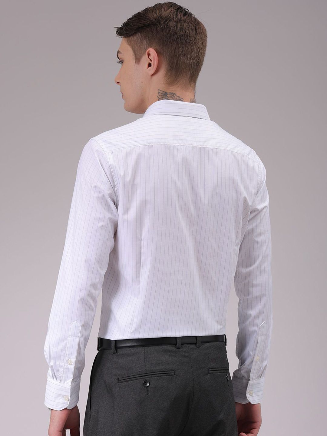 The Indian Garage Co. X Luxe Men Cutaway Collar Vertical Striped Slim Fit Formal Shirt