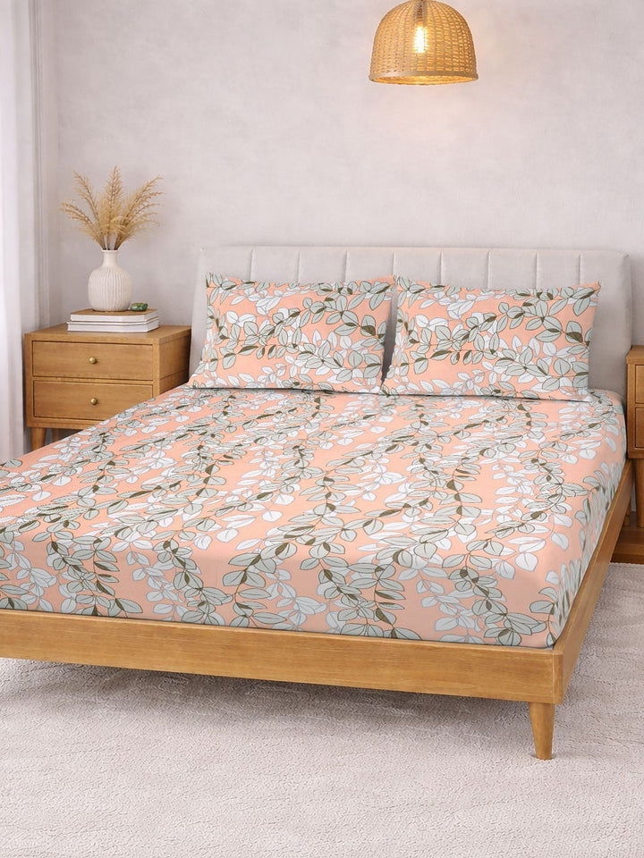 KLOTTHE Orange Floral Printed 300 TC King Bedsheets