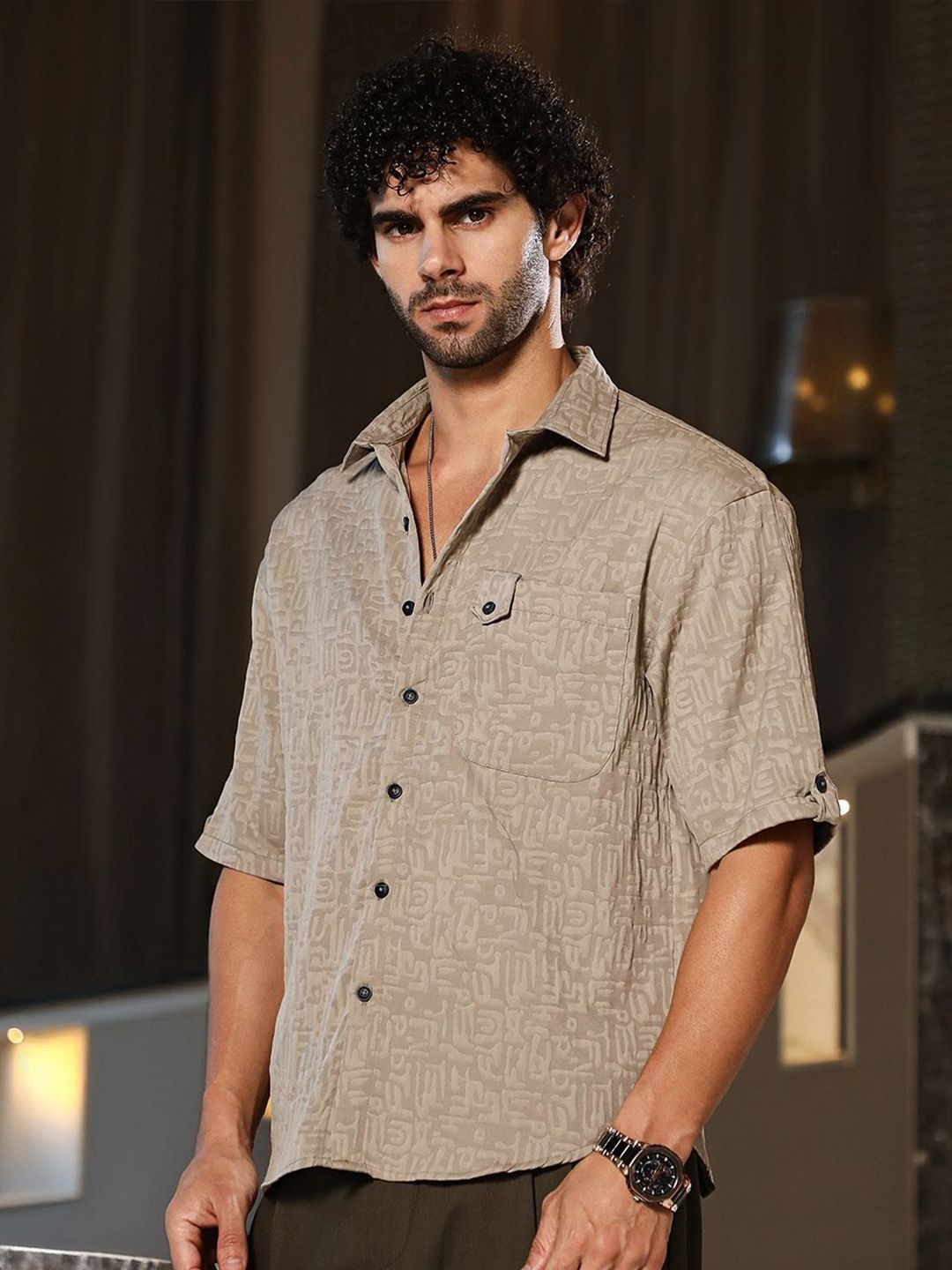 Campus Sutra Men Classic Oversized Fit Spread Collar Textured Casual Shirt