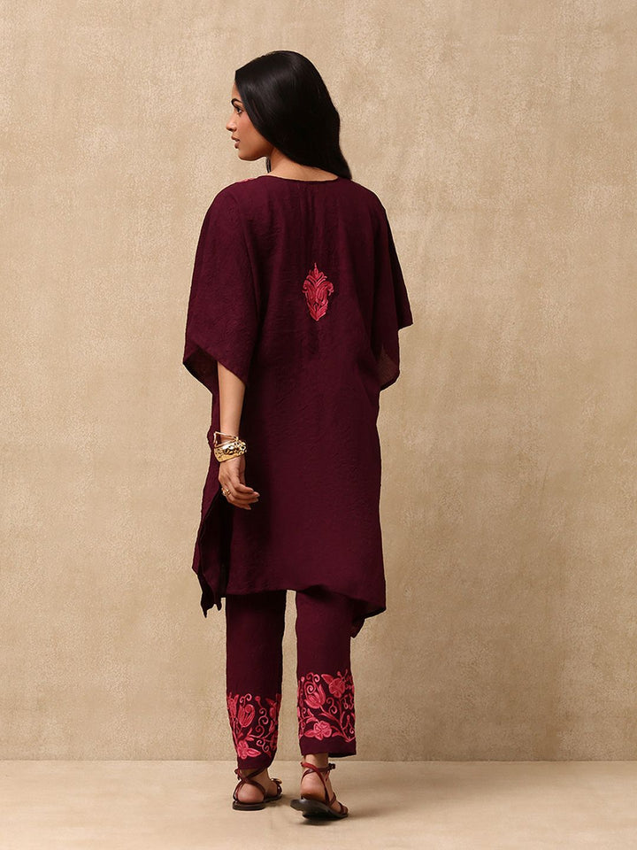 House of Chikankari Crafts Aari Embroidered Solid Women's Kaftan Set - Wine