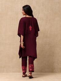 House of Chikankari Crafts Aari Embroidered Solid Women's Kaftan Set - Wine