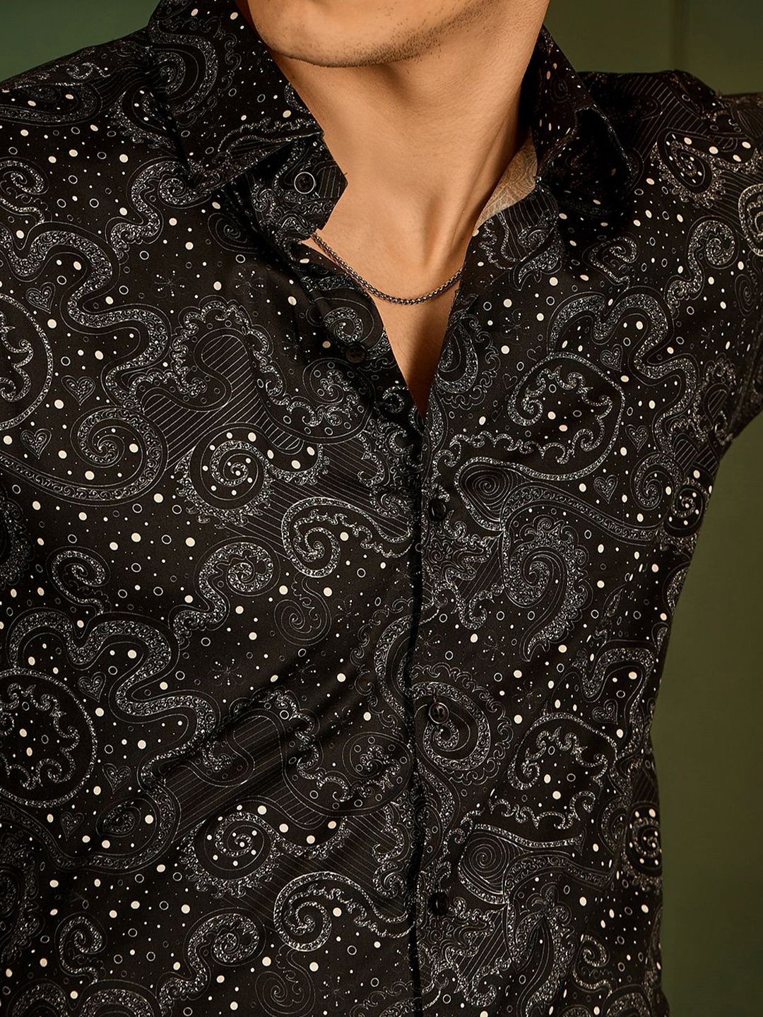DENNISON Men Paisley Printed Spread Collar Casual Shirt
