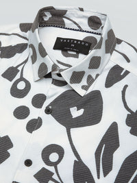 VASTRADO Men Classic Fit Spread Collar Floral Printed Casual Shirt
