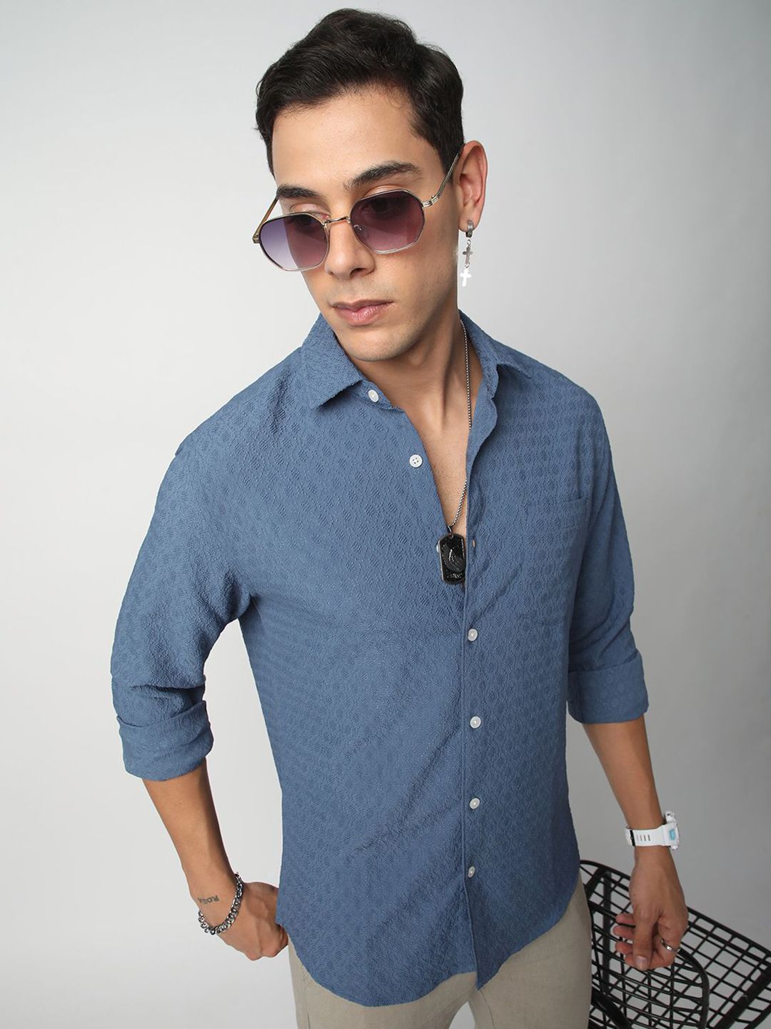 VASTRADO Men Classic Cutaway Collar Textured Slim Fit Casual Shirt