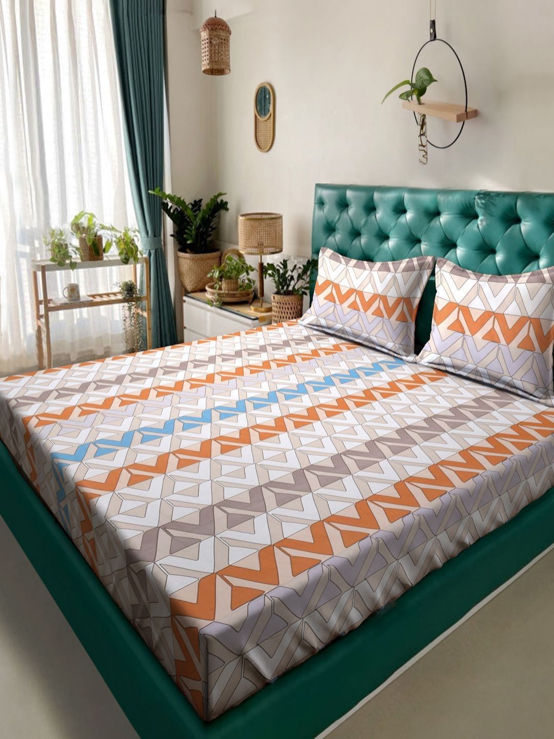 Aura Peach Geometric Cotton 300 TC King Cadar Halus dengan 2 Sarung Bantal-98 x 89 inci