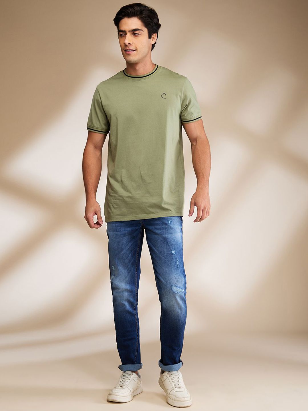 Being Human Men Solid Mid-Rise Skinny Fit Cat Scratches Jeans
