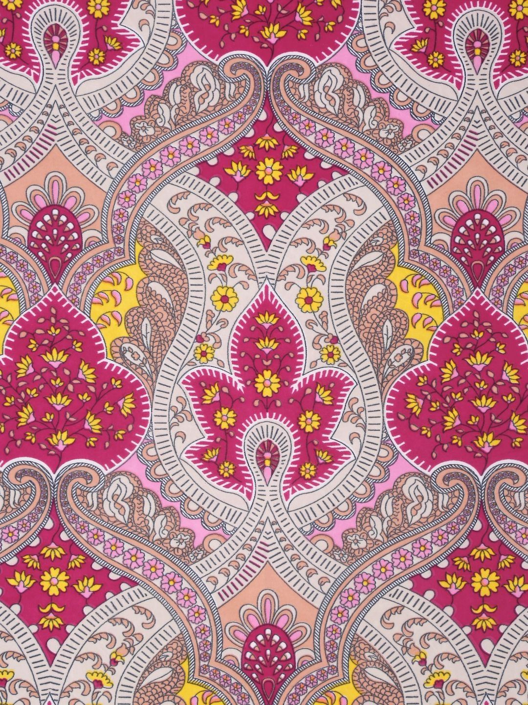 Aura Red & White Ethnic Printed Dilengkapi Cadar King 300TC Dengan 2 Sarung Bantal