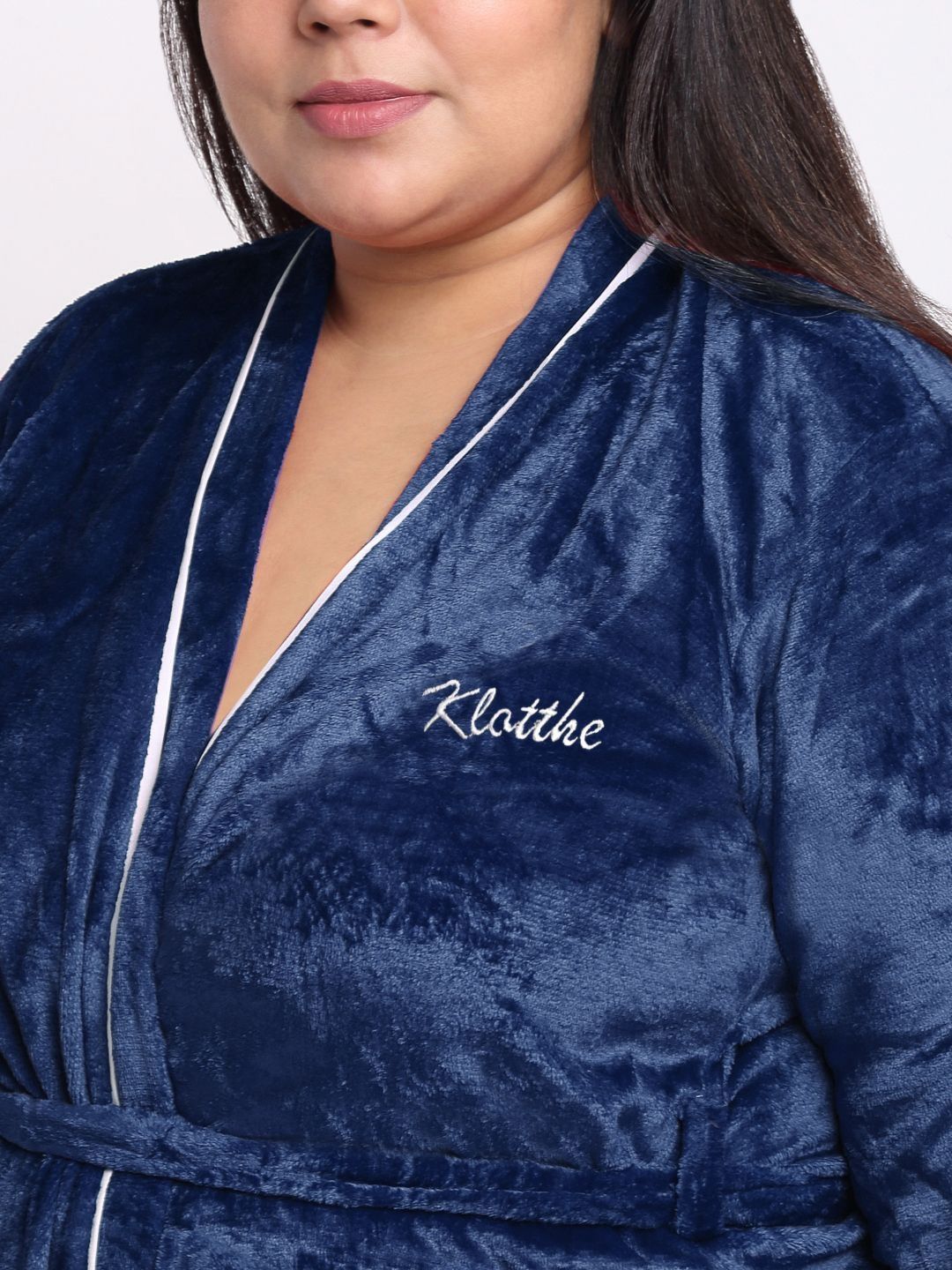 KLOTTHE Plus Size Blue Woolen Long Sleeves Bath Robe With Belt