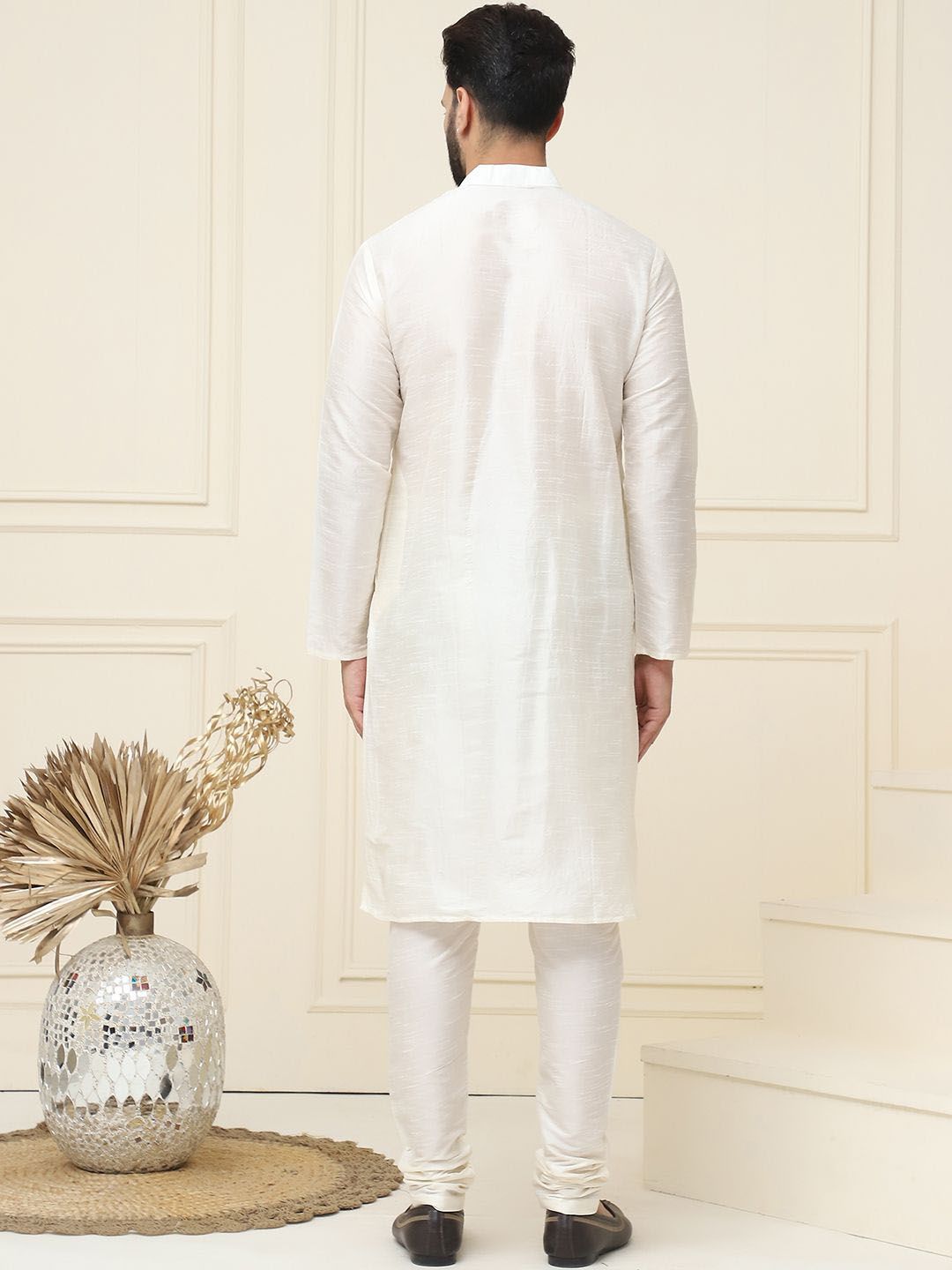 SOJANYA Mandarin Collar Silk Cotton Straight Kurta with Churidar