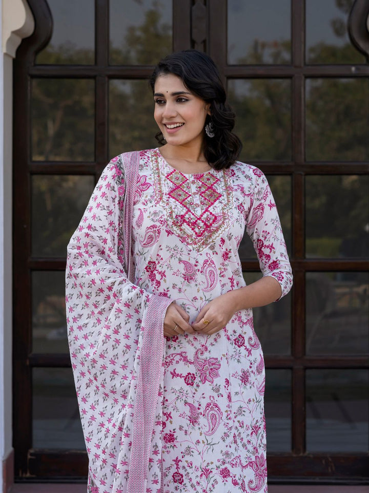 Kalini Wanita Paisley Kurta Kapas Tulen Biasa Dengan Seluar & Dengan Dupatta