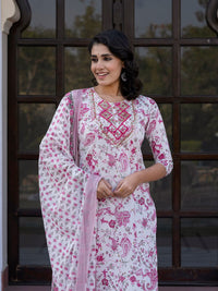 Kalini Wanita Paisley Kurta Kapas Tulen Biasa Dengan Seluar & Dengan Dupatta