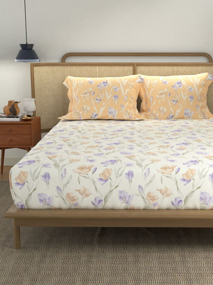 URBAN SPACE Divine Peach Printed 144 TC Cotton Double Queen Bedsheet & 2 Pillow Covers