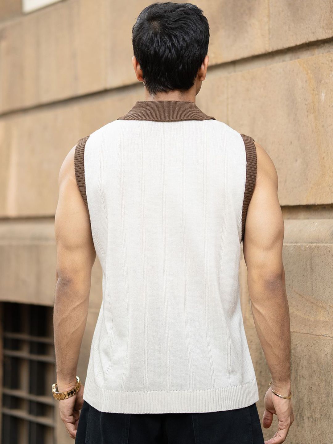 Powerlook Men Cream Contrast Collar Knit Sando