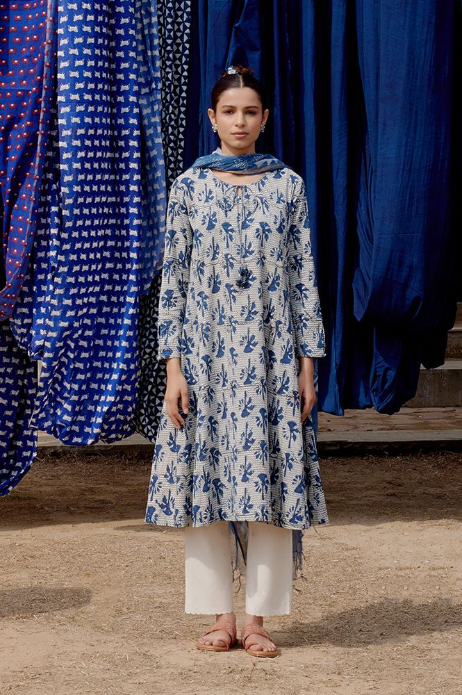 W Women Floral Printed Anarkali Kurta