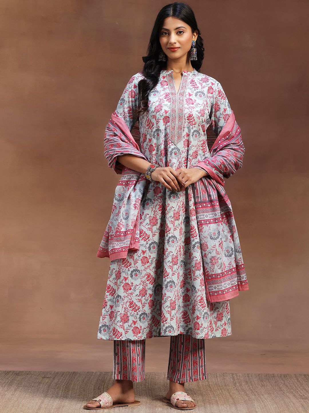 Libas Floral Printed Pure Cotton Kurta with Trousers & Dupatta