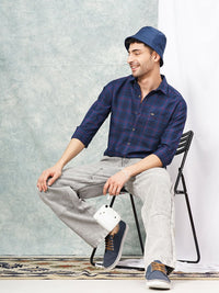 The Indian Garage Co Men Navy Blue  Red Slim Fit Checked Casual Shirt