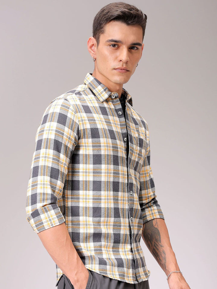 The Indian Garage Co Men Cutaway Collar Checked Cotton Slim Fit Casual Shirt