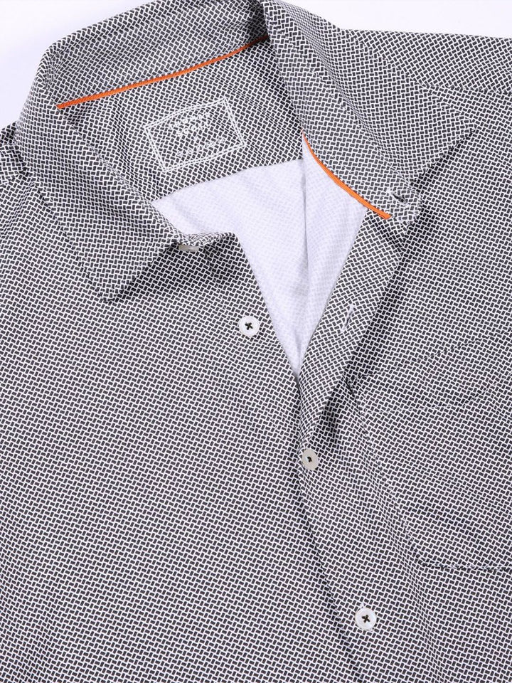 Thomas Scott Men Classic Slim Fit Spread Collar Geometric Printed Cotton Knitted Shirt