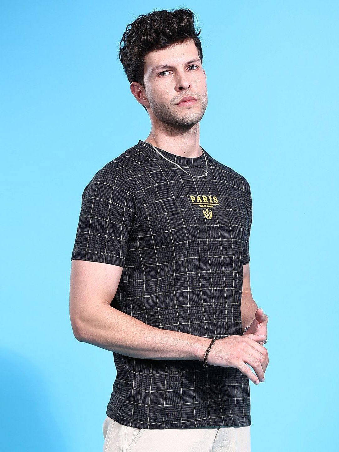 The Indian Garage Co Men Checked Monochrome T-shirt