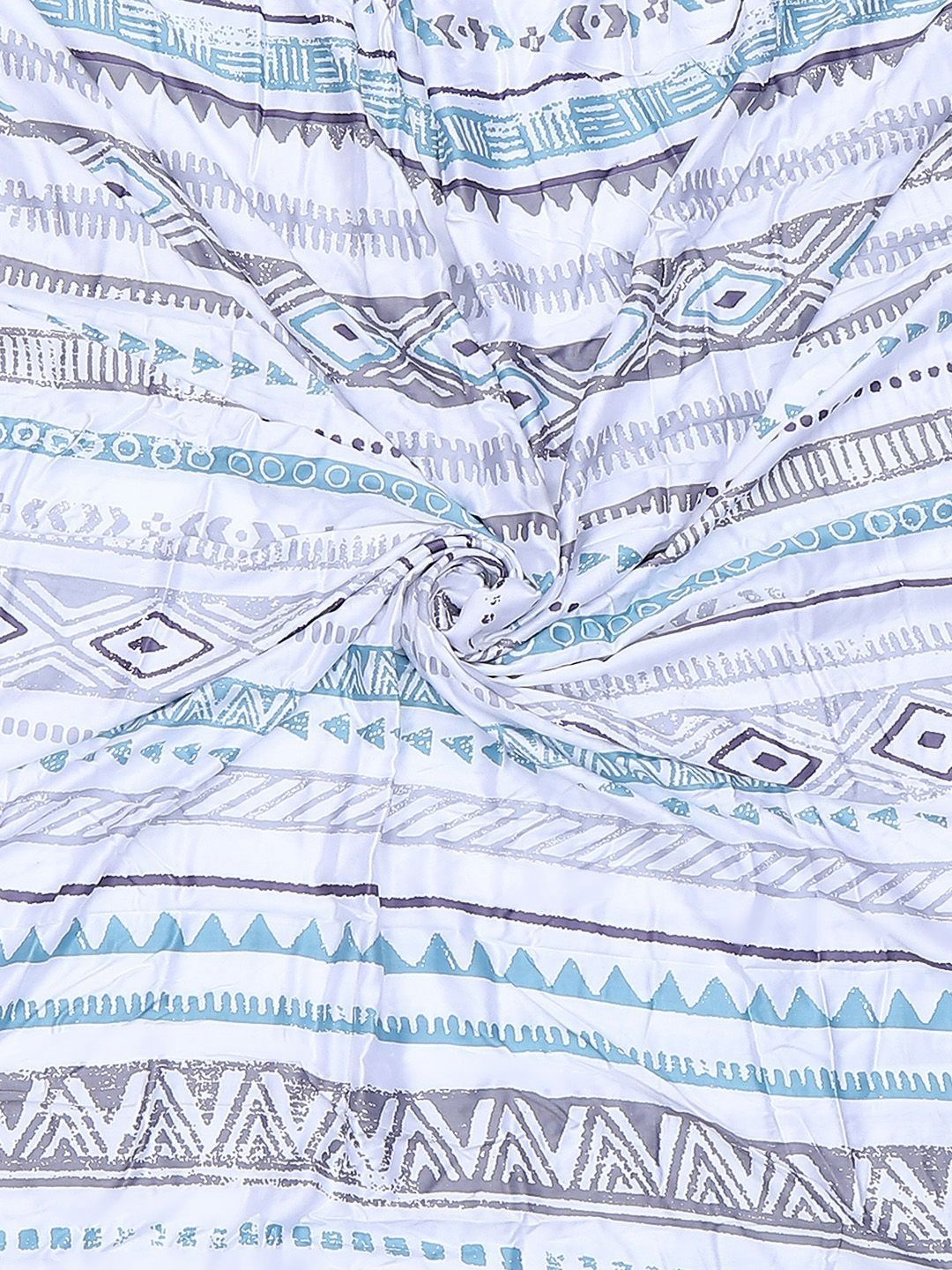 Monte Carlo Blue & White Geometric Mild Winter 210 GSM Double Bed Duvet