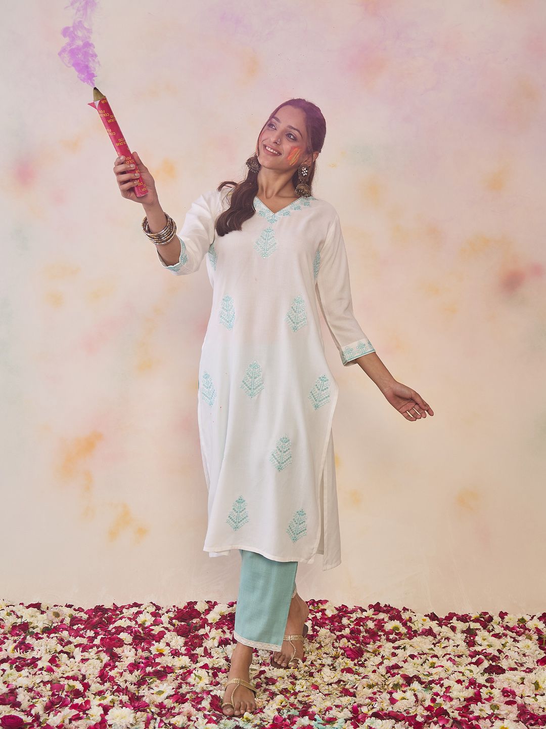 Indo Era Women Ethnic Motifs Embroidered Sequinned Floral Kurta