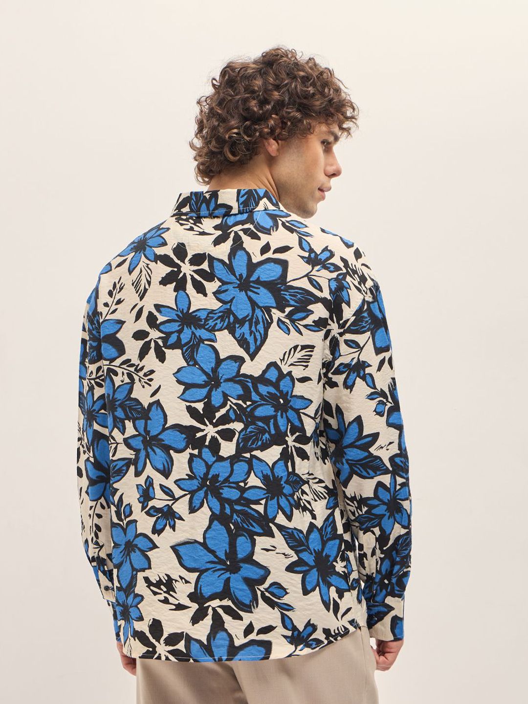 THE BEAR HOUSE Men Spread Collar Floral Printed Relaxed Fit Casual Shirt