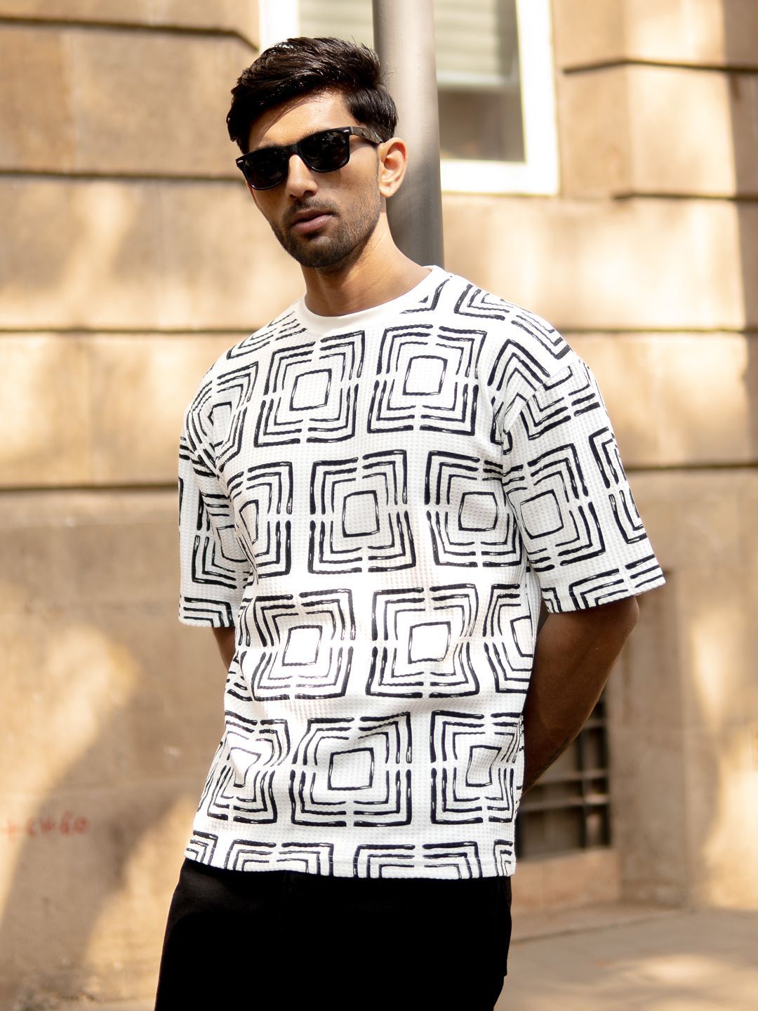 Powerlook Men Typography Printed Drop-Shoulder Sleeves T-shirt