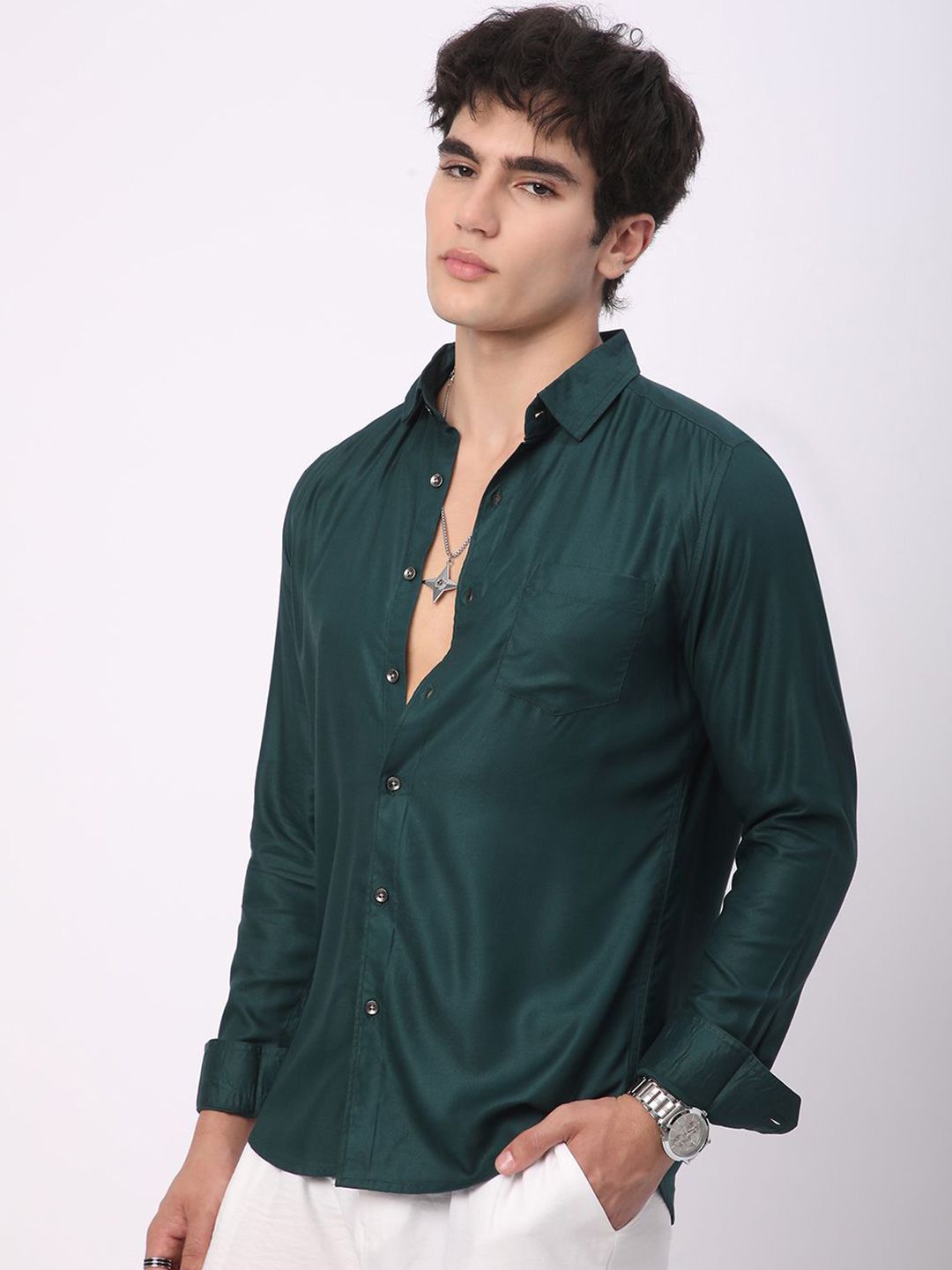 VASTRADO Men Classic Slim Fit Opaque Casual Shirt