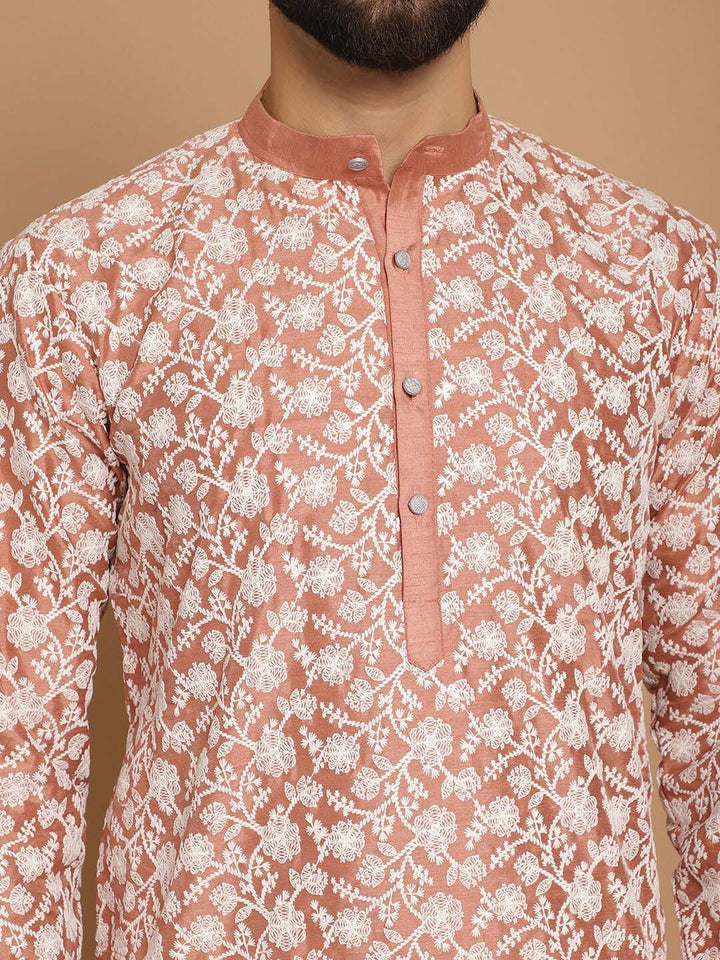 Anouk Peach-Coloured Floral Embroidered Thread Work Detailed Silk Cotton Straight Kurta