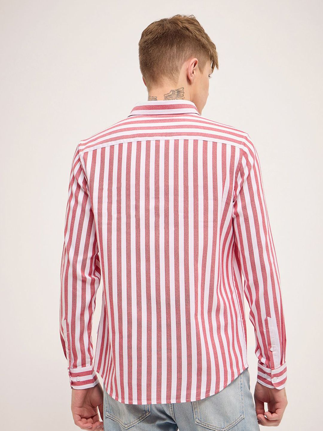 THE BEAR HOUSE Men Slim Fit Striped Casual Shirt