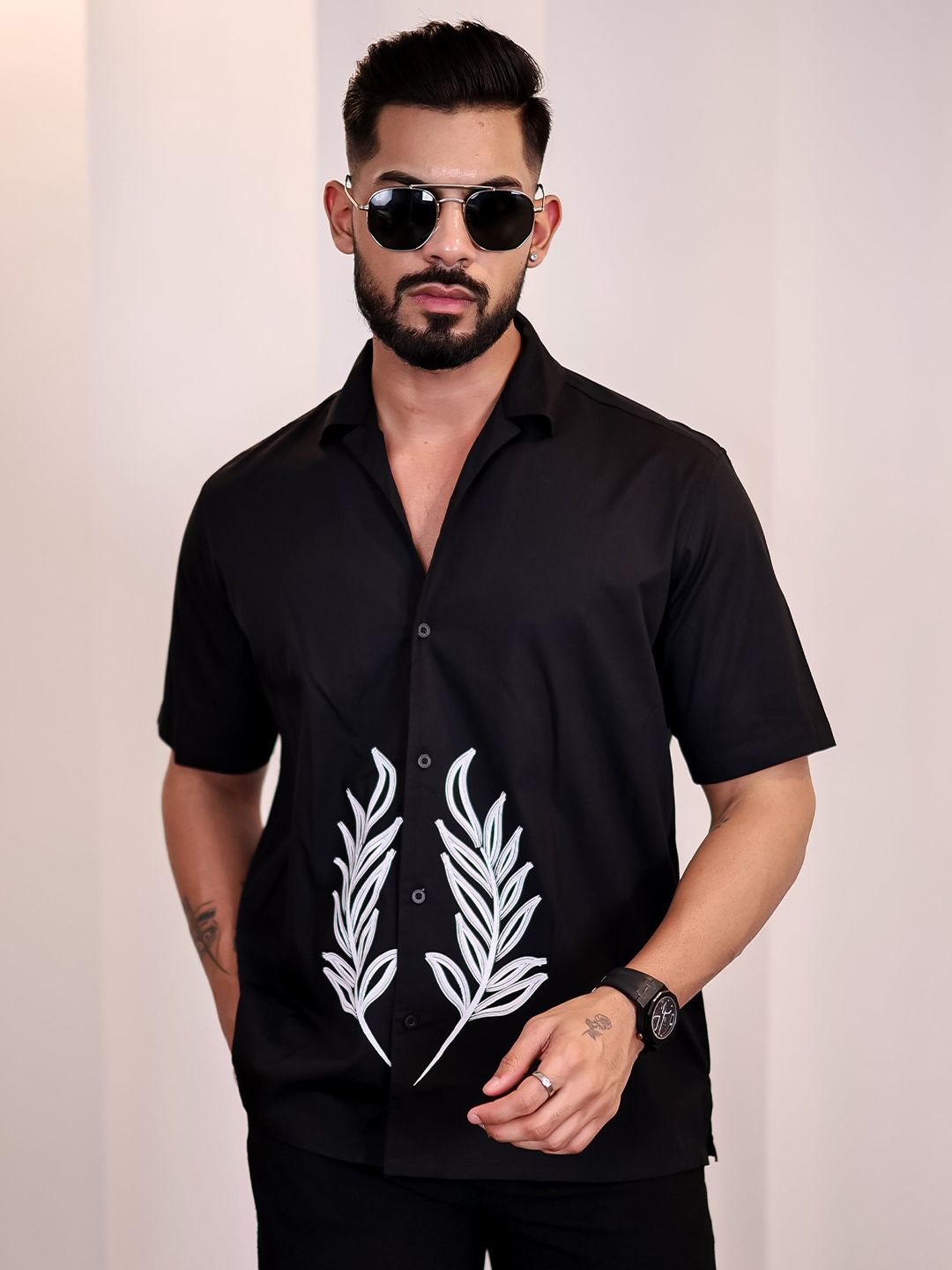 Eszett Men Floral Printed Cuban Collar Cotton Baju Kasual