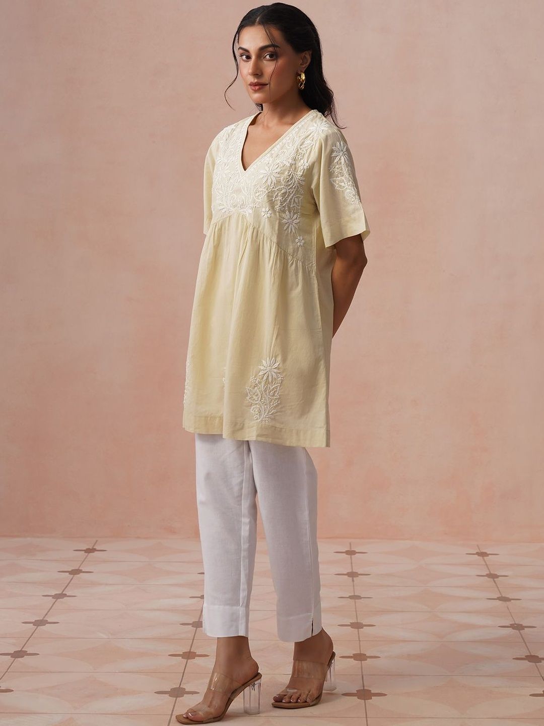 House of Chikankari Women Ethnic Motifs Embroidered Flared Sleeves Chikankari Kurta
