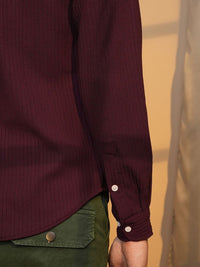Campus Sutra Men Spread Collar Comfort Casual Shirt