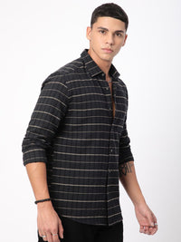 VASTRADO Men Classic Slim Fit Spread Collar Horizontal Striped Cotton Casual Shirt