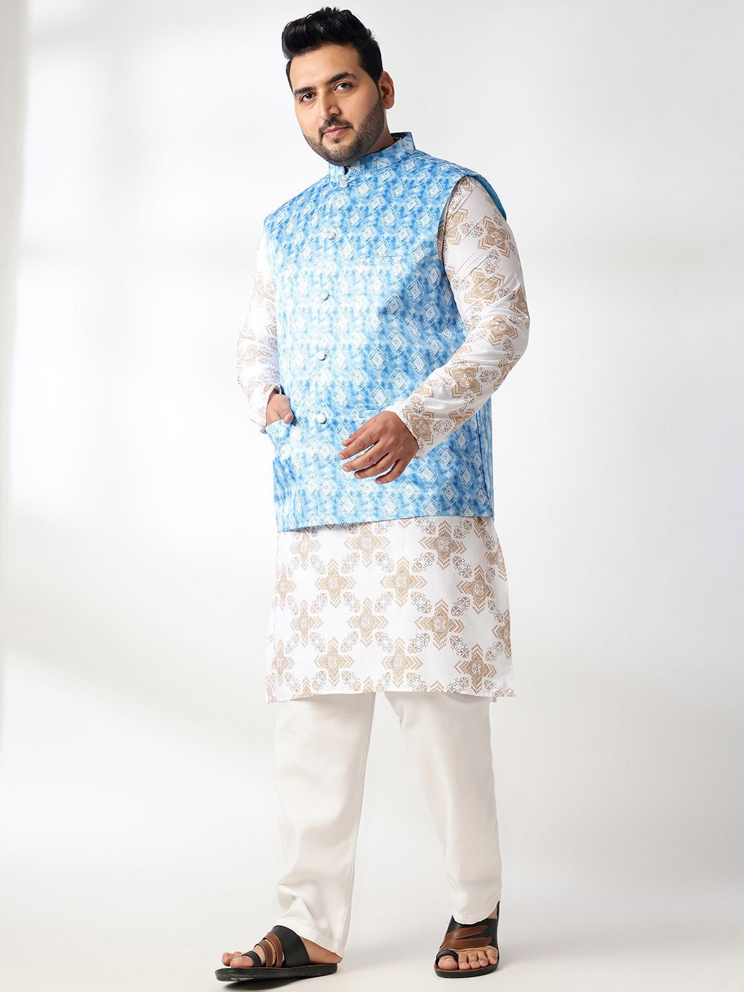 SOJANYA PLUS Men Plus Size Geometric Printed Kurta with Pyjamas