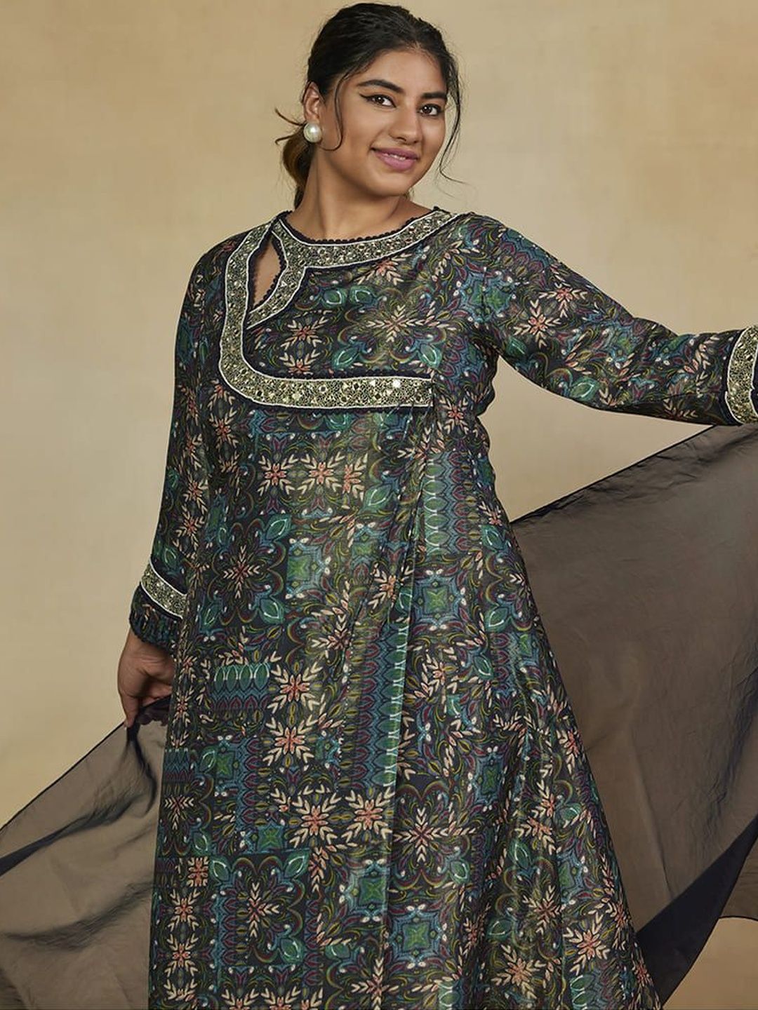 Mamicha Printed Round Neck Kurta Set