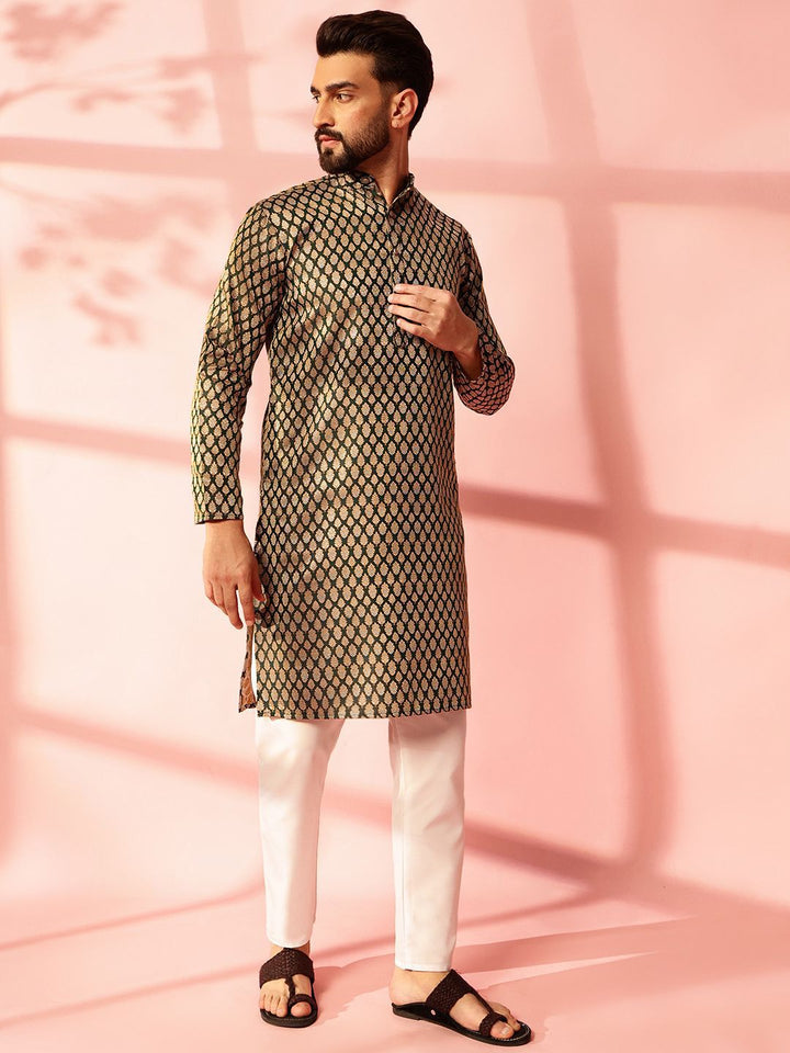 Anouk Men Regular Kurta with Pyjamas