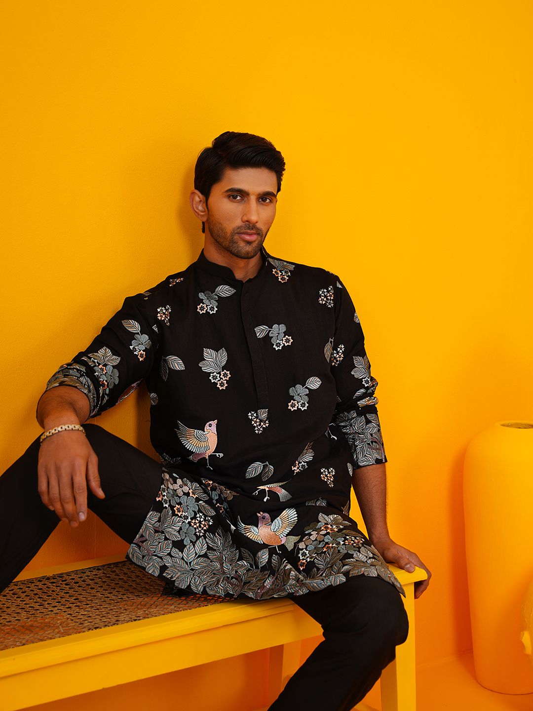 SOJANYA LUXE Floral Embroidered Mandarin Collar Straight Kurta With Trouser