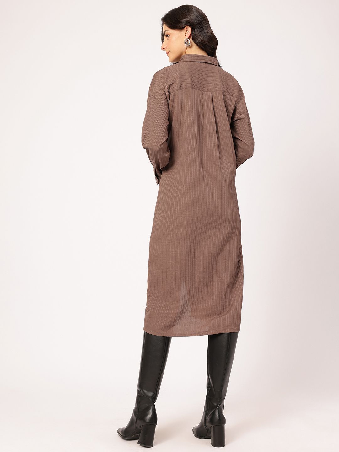DressBerry Chic Slit Textured Midi Shirt Dress