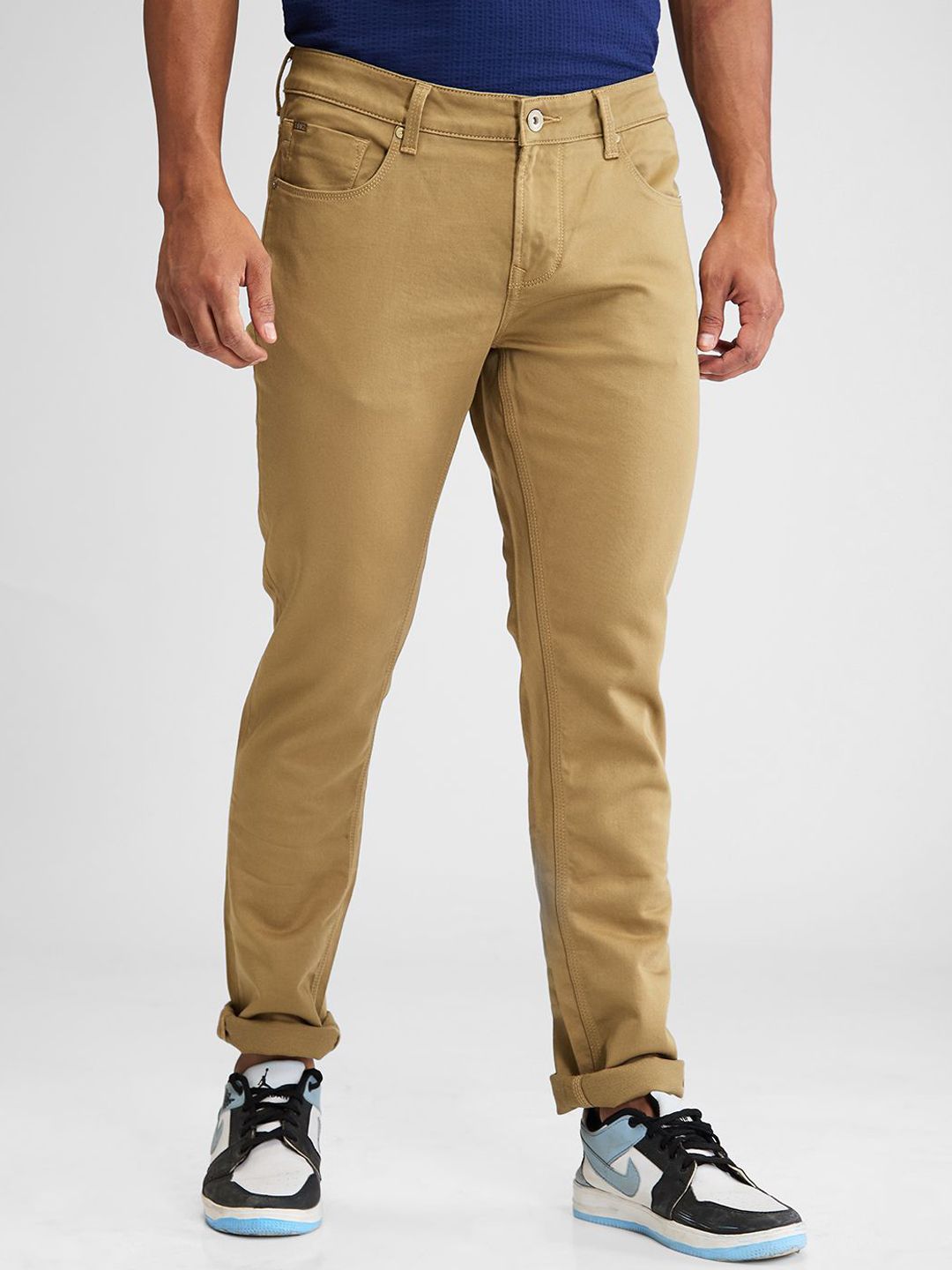 SPYKAR Men Skinny Fit Low-Rise Light Fade Stretchable Jeans
