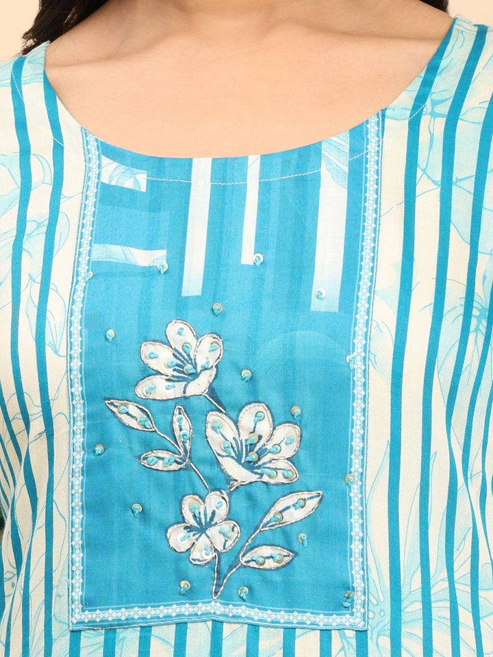 Mamicha Women Floral Printed Regular Pure Cotton Kurta with Palazzos & With Dupatta