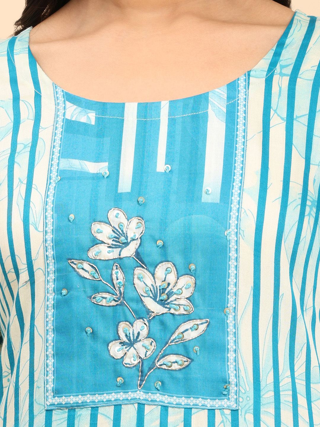 Mamicha Women Floral Printed Regular Pure Cotton Kurta with Palazzos & With Dupatta