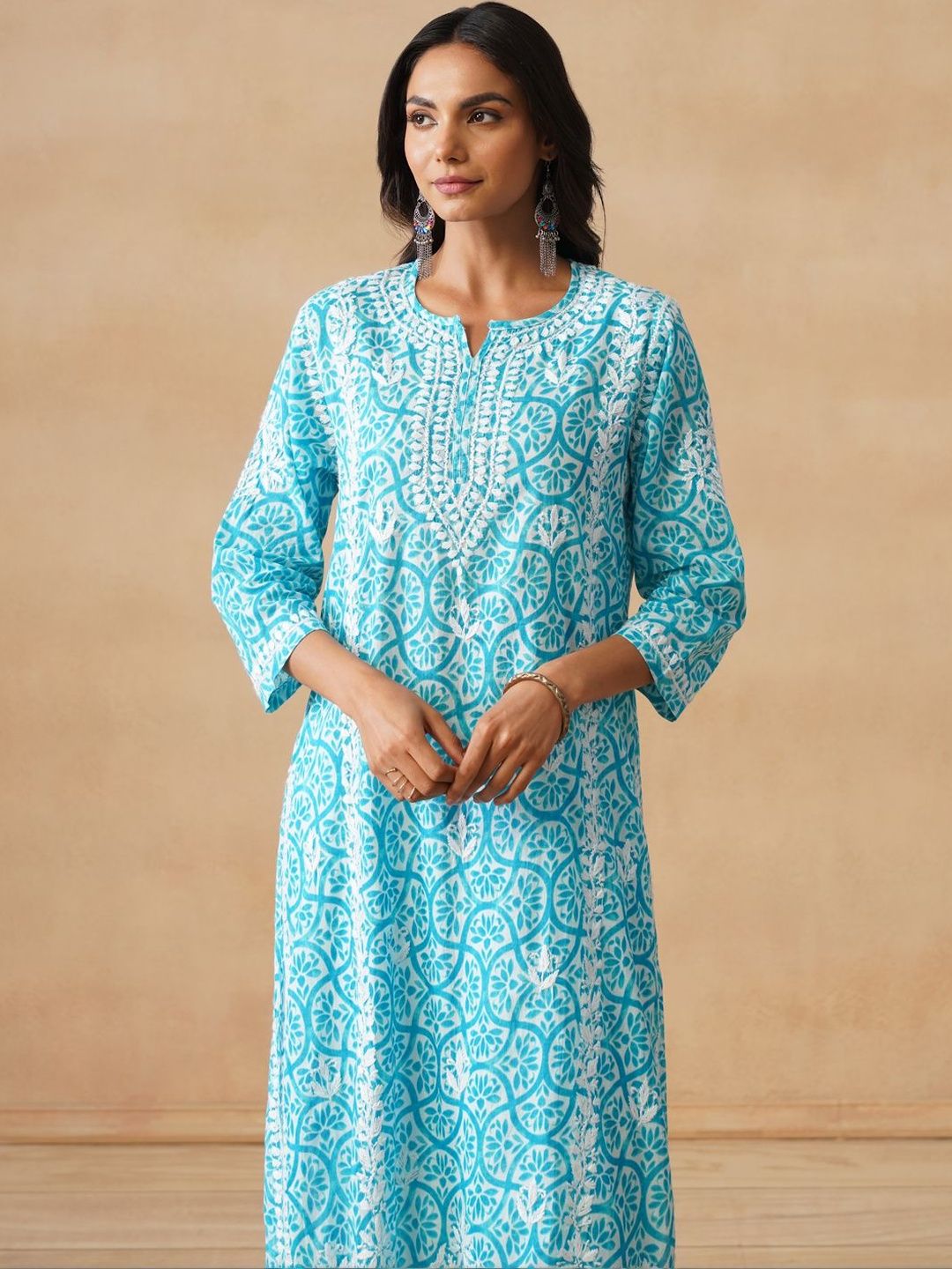 House of Chikankari Women Turquoise Blue Mulmul Chikankari Sulam Kurta