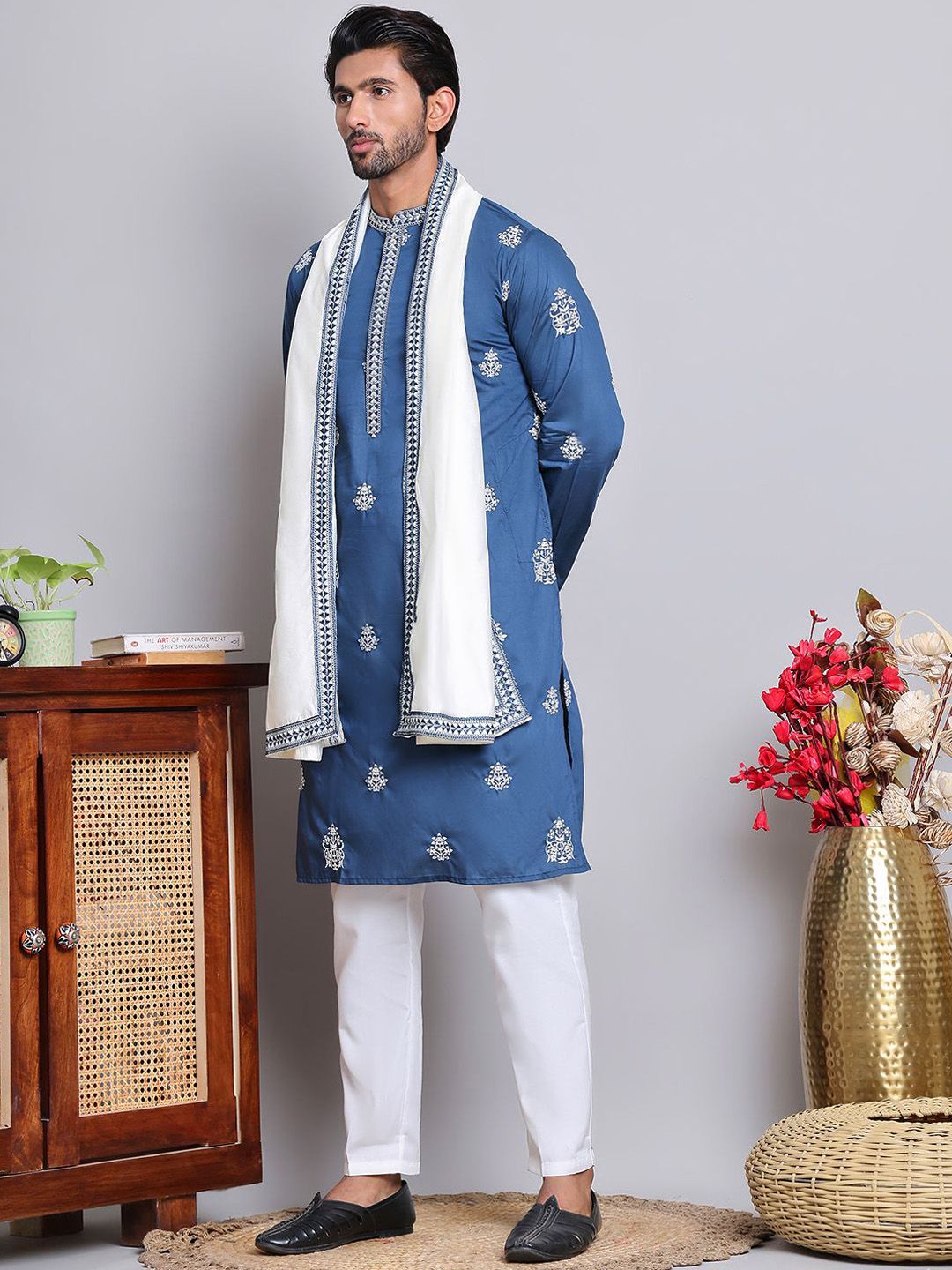 Jompers Floral Embroidered Sequinned Silk Cotton Straight Kurta with Pyjamas & Dupatta