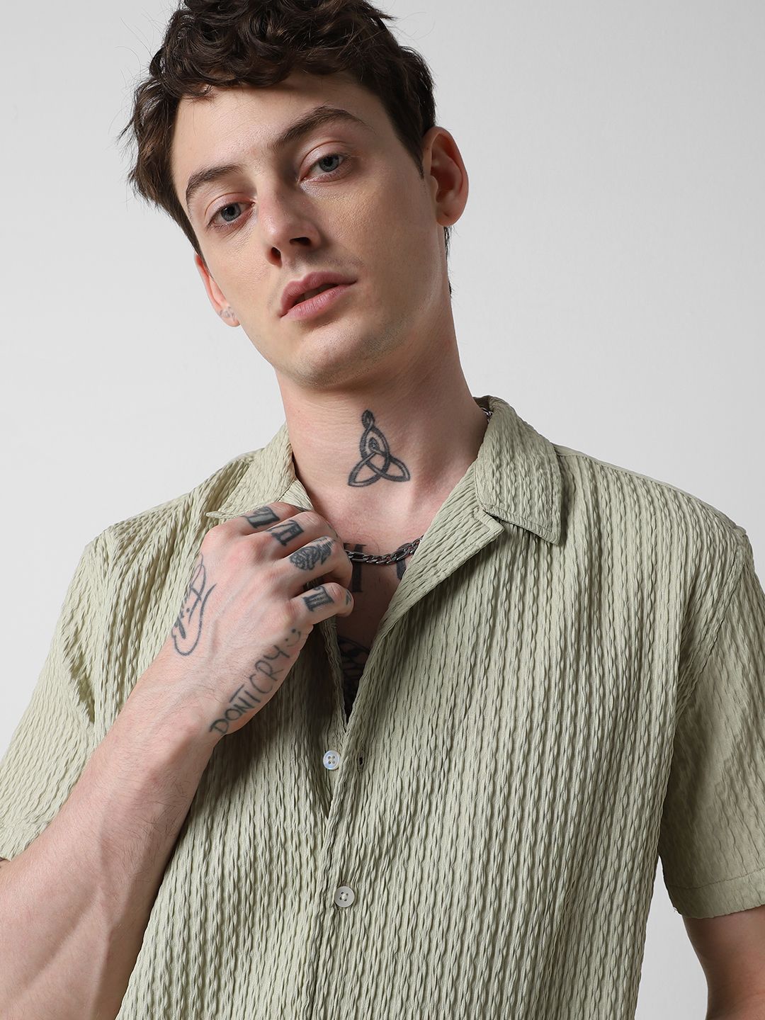 VASTRADO Men Classic Cuban Collar Popcorn Texture Oversized Casual Shirt