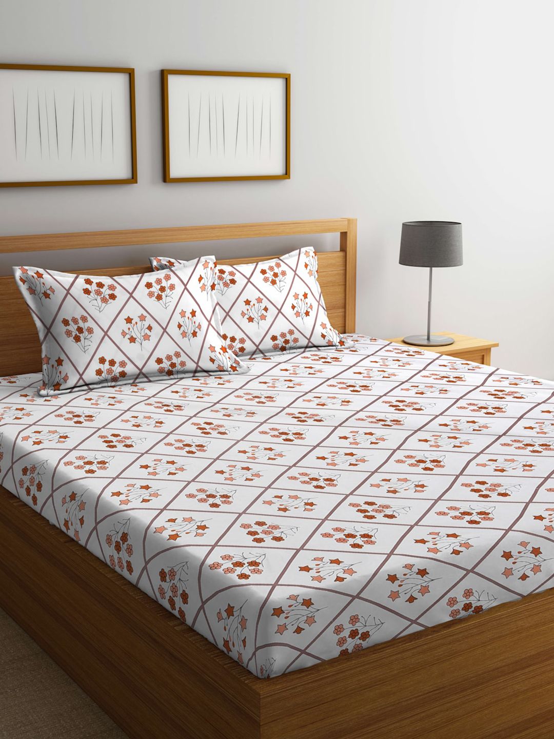 KLOTTHE White Floral Cotton 300 TC King Cadar Halus dengan 2 Sarung Bantal-98 x 89 inci