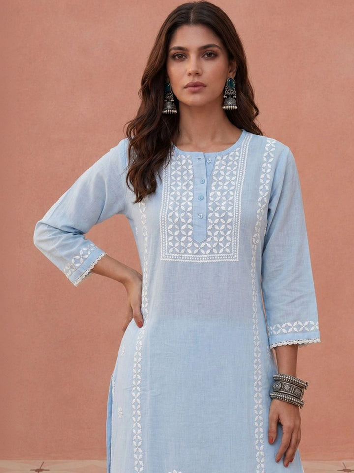 House of Chikankari Women Regular Chikankari Kurta with Trousers