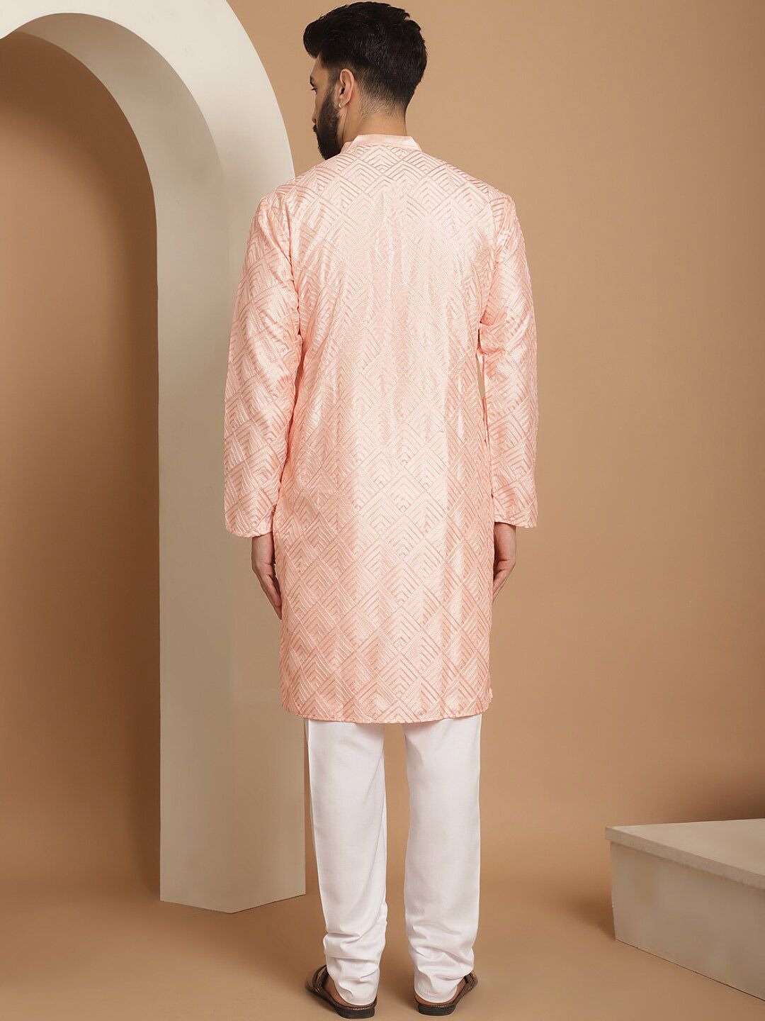 Kurta Lurus Sulam Geometri Anouk dengan Churidar