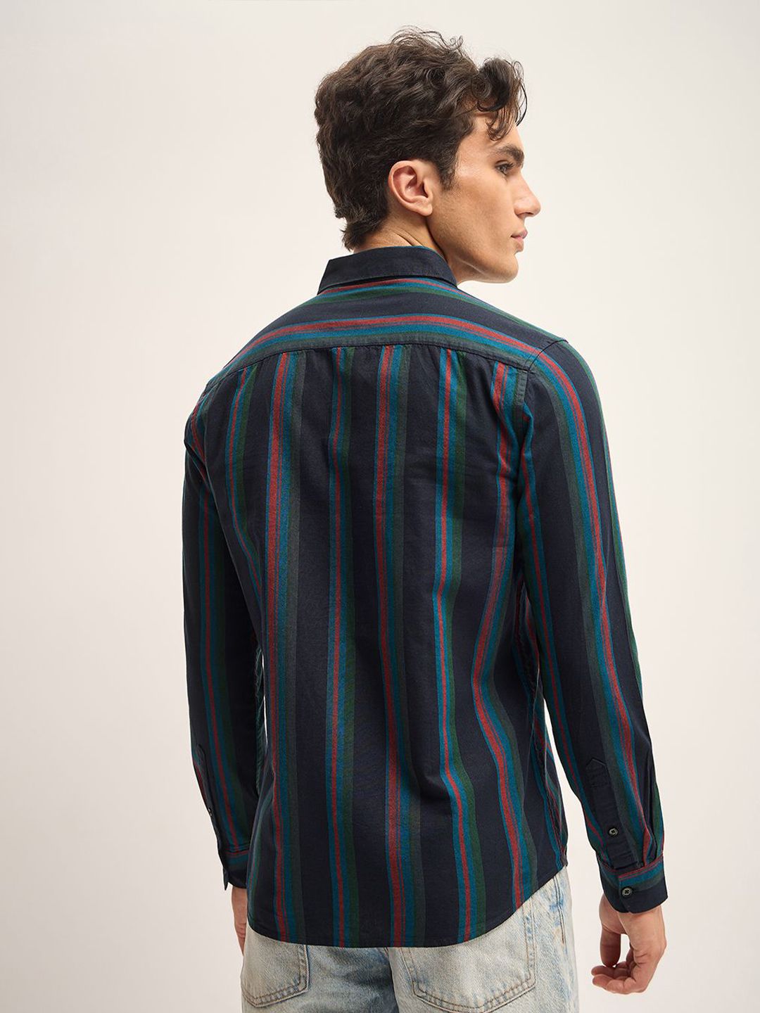 THE BEAR HOUSE Men Striped Opaque Slim Fit Casual Shirt