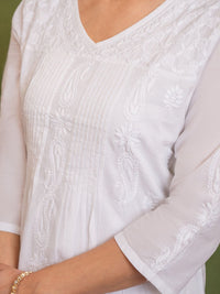 HOUSE OF KARI Floral Embroidered V-Neck Chikankari Pure Cotton A-Line Kurti